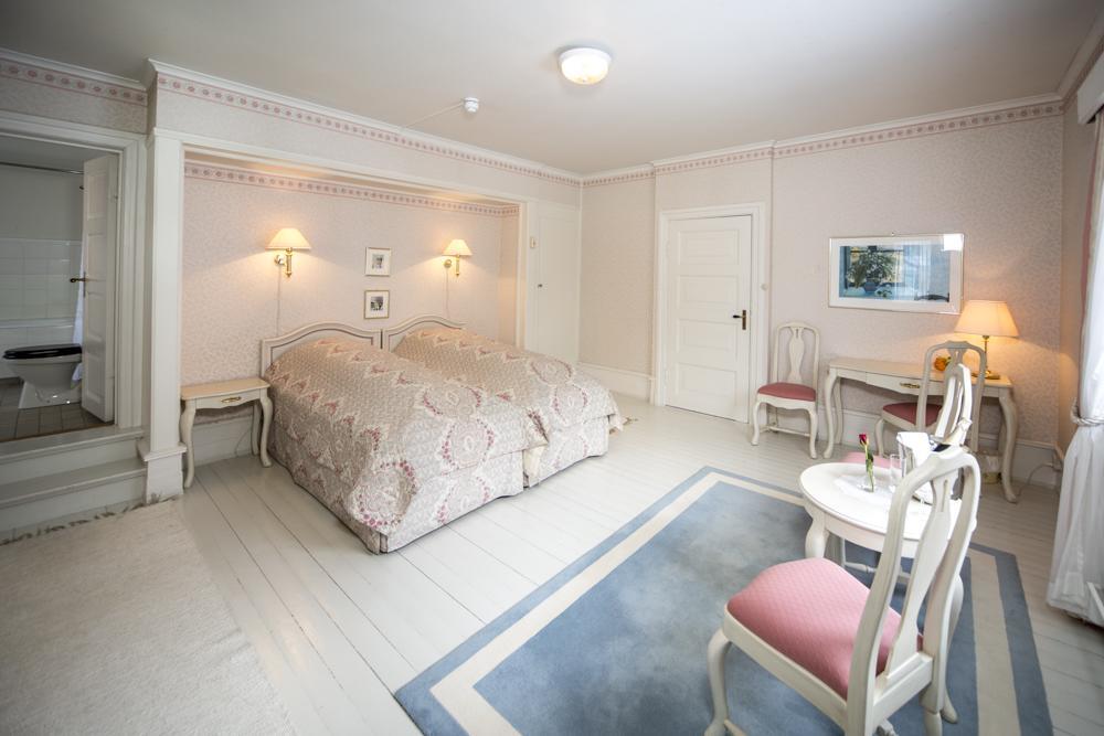 Rjukan Admini Hotel エクステリア 写真
